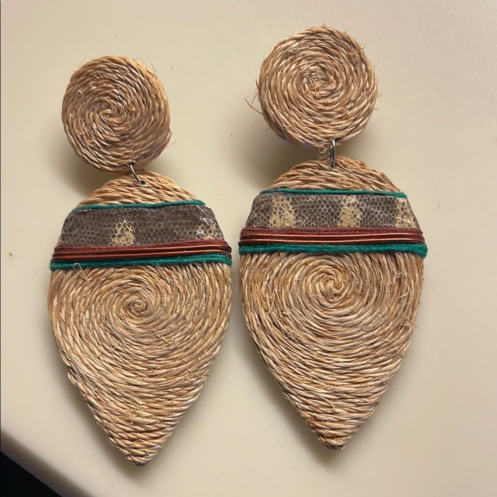 Handcrafted Woven Earrings - Natural and Green
